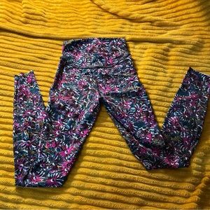 Lululemon Floral Electric Multi Base Pace